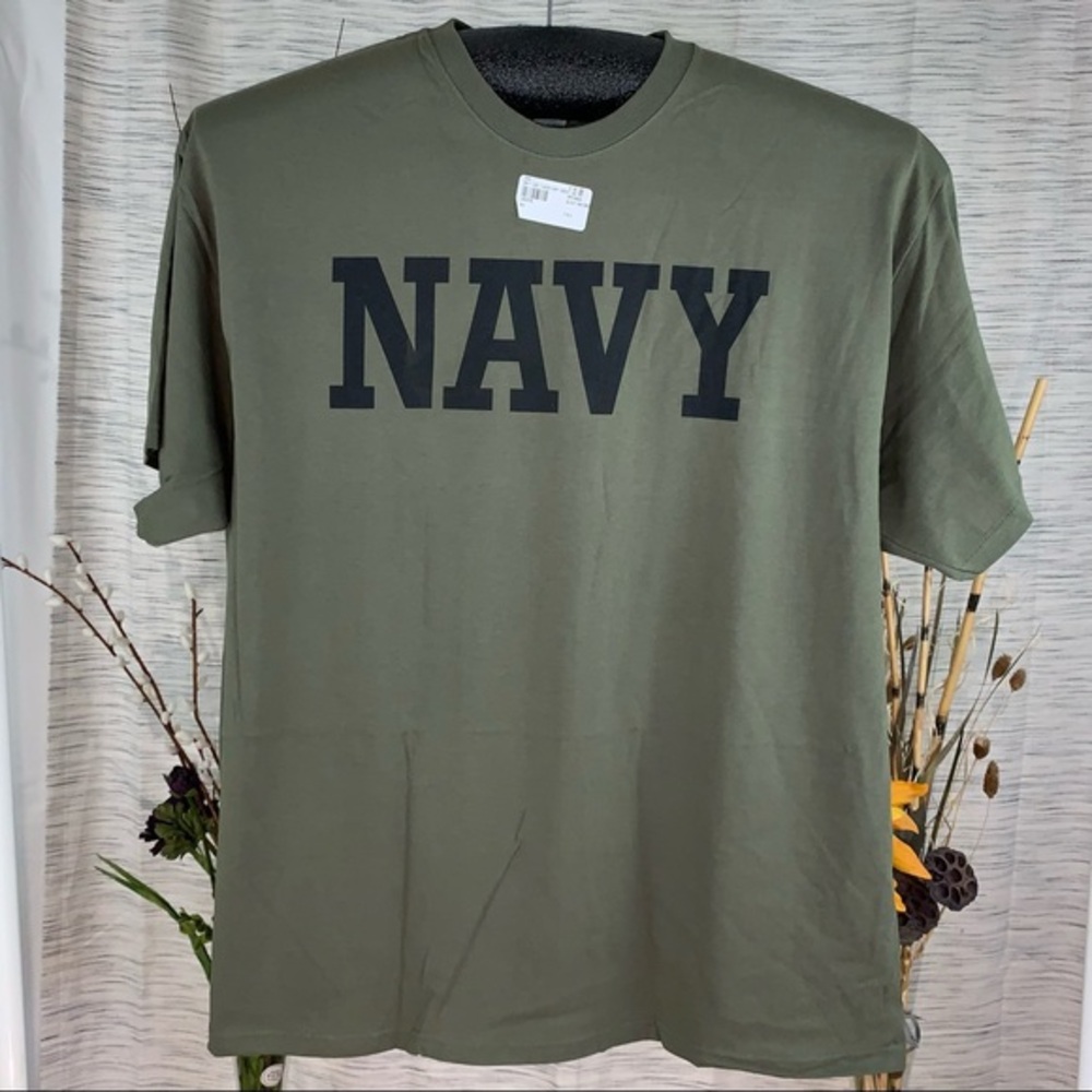 Delta NWT olive drab “NAVY” short sleeve tee shirt.